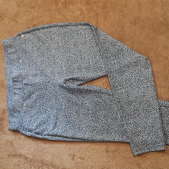 Leggings - Picture 1 of 3